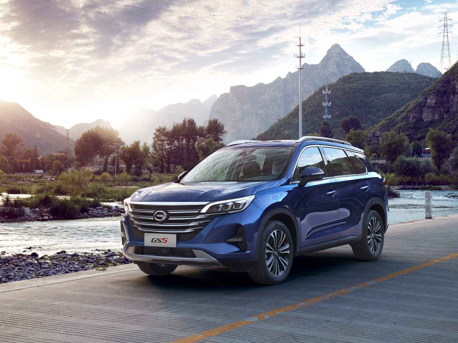 年中狂欢超级豪礼广汽传祺购车节,广汽传祺金秋限时抢购会震撼来袭