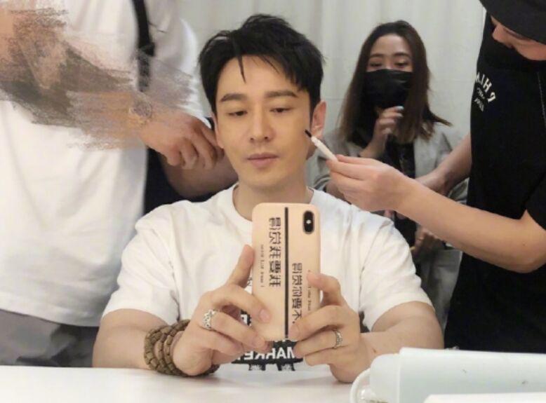 黄晓明以前到底有多火,黄晓明为什么最近那么火