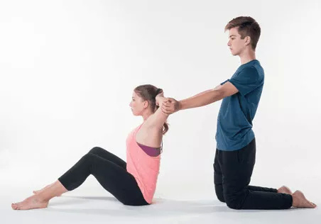 手把手教你事半功倍的拉伸小技巧,运动后的拉伸可以让你事半功倍