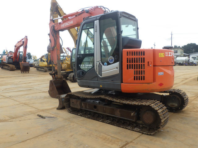 日立是哪个国家品牌,挖掘机品牌名称大全日本