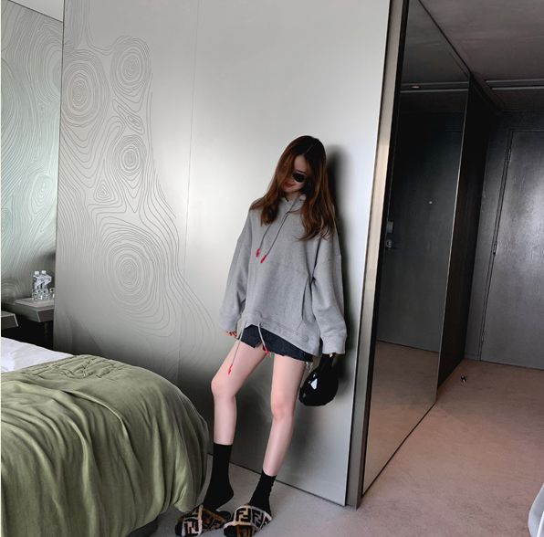 优衣库和zara哪个女装好看,比优衣库更高档次的服装品牌