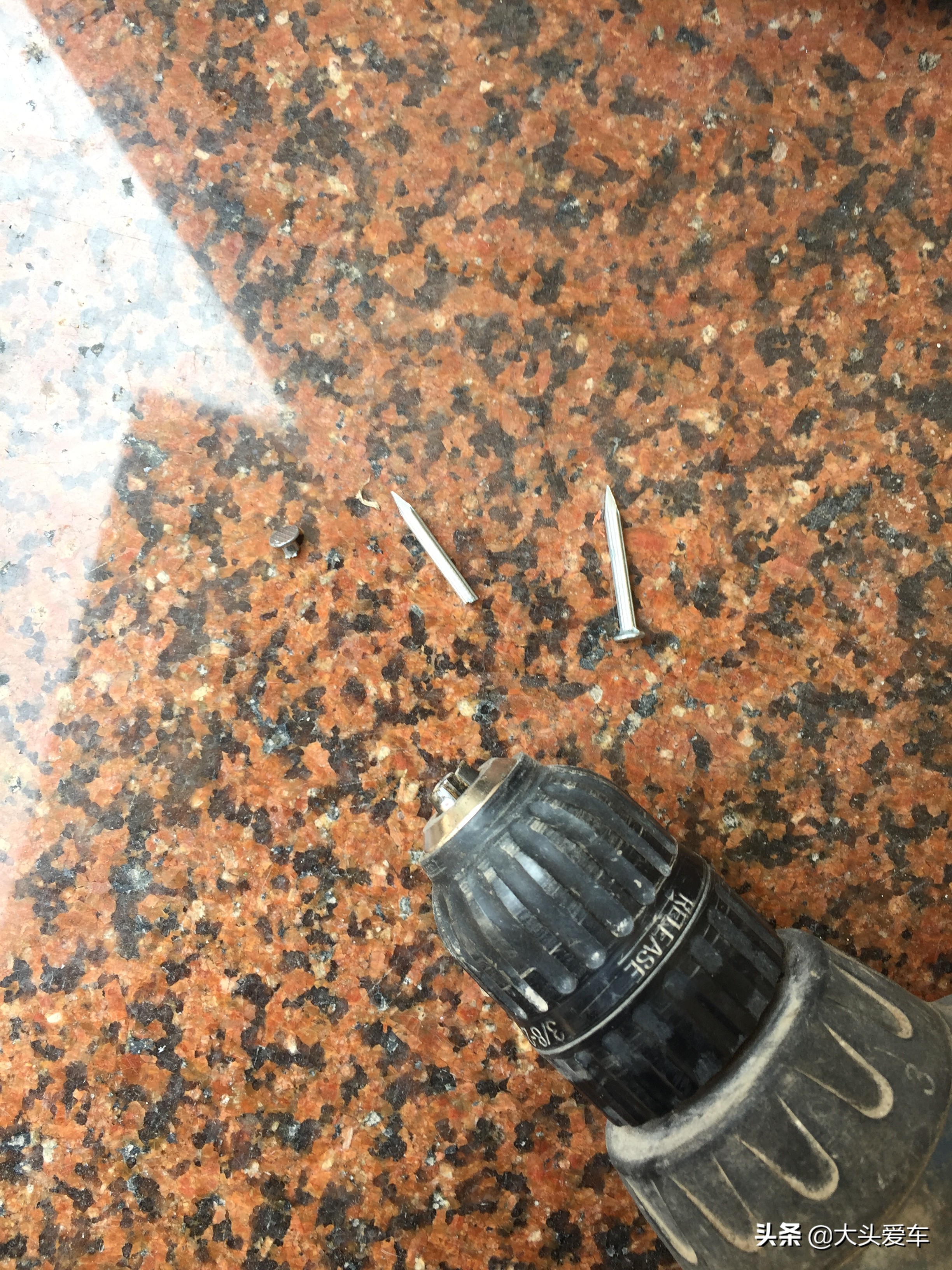 12年奔奔mini换收音机,12年二手奔奔mini