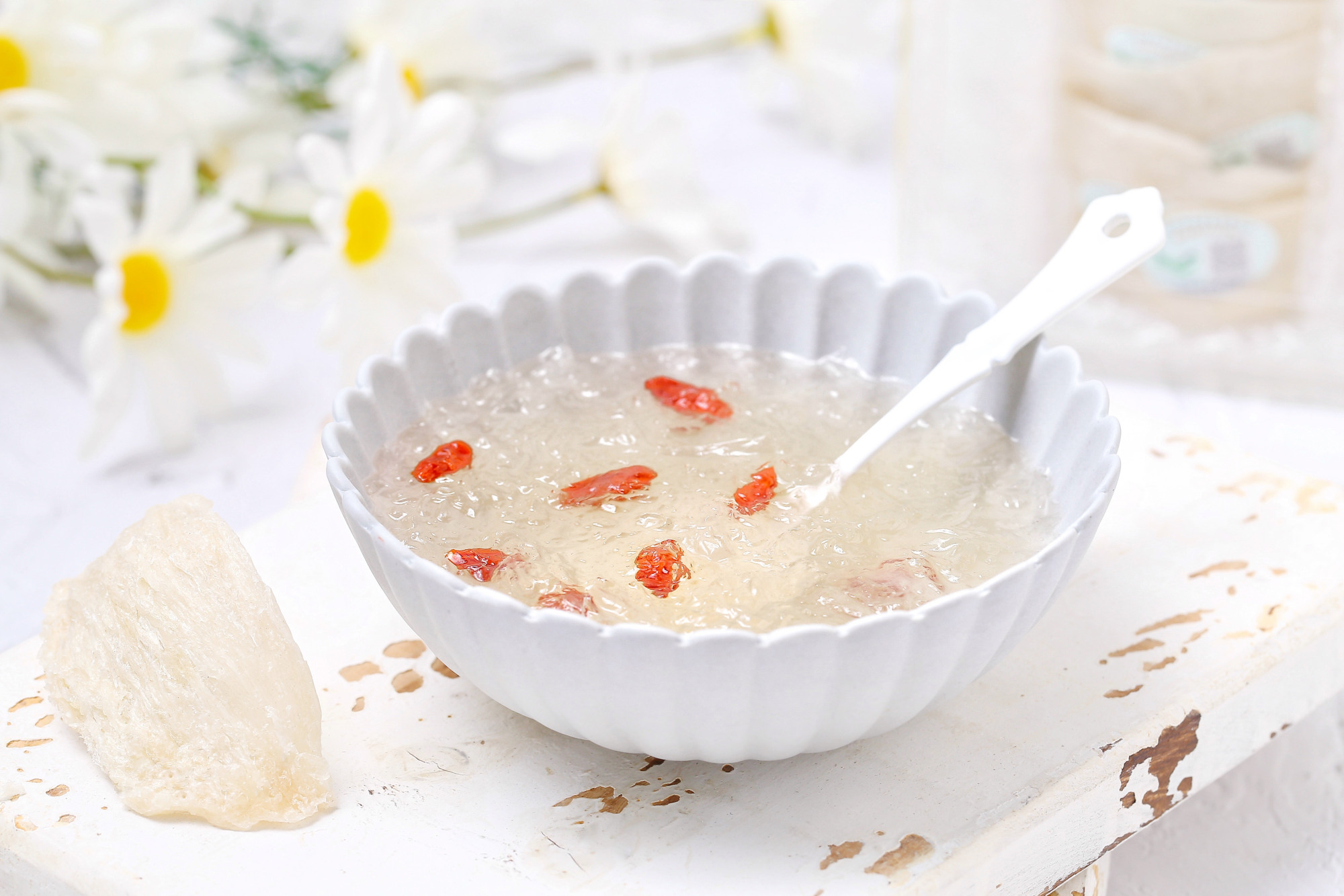 正确炖燕窝的方法银耳,发好的燕窝的正确炖法