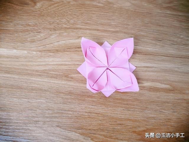 莲花灯折纸教程步骤图,莲花灯折纸教程全部