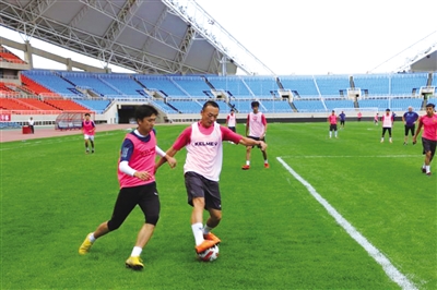 体育之光活力点燃城市,点亮城市之光包头