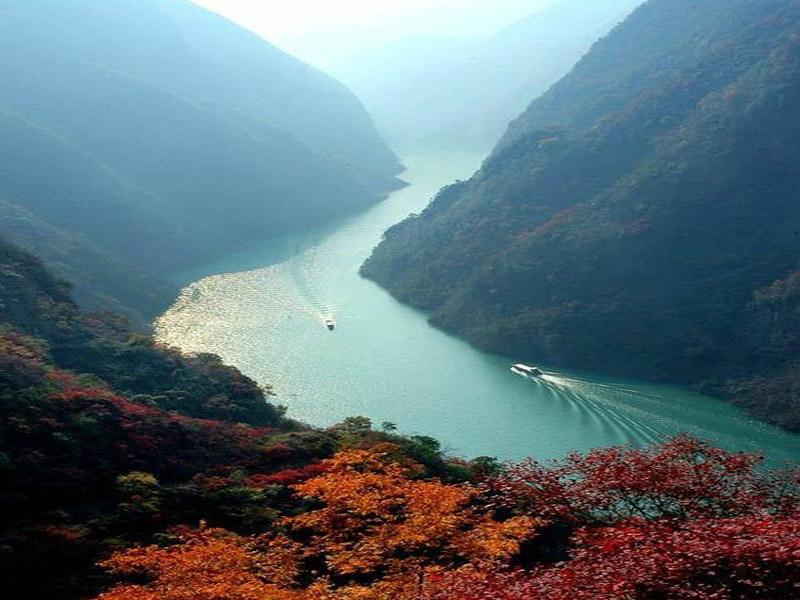 潮平两岸阔风正一帆悬的诗名,赏析诗句潮平两岸阔风正一帆悬