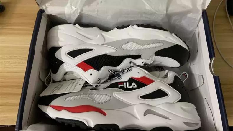 斐乐新出的鞋过一段时间会降价吗,斐乐还出新款山丘鞋么