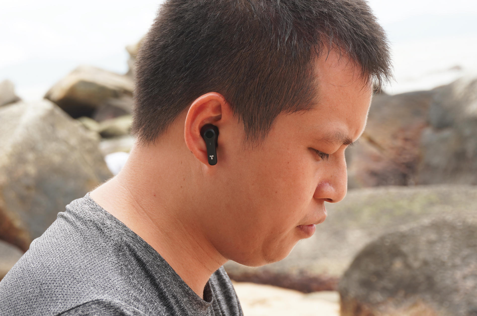 图拉斯g10半入耳式耳机,图拉斯g10