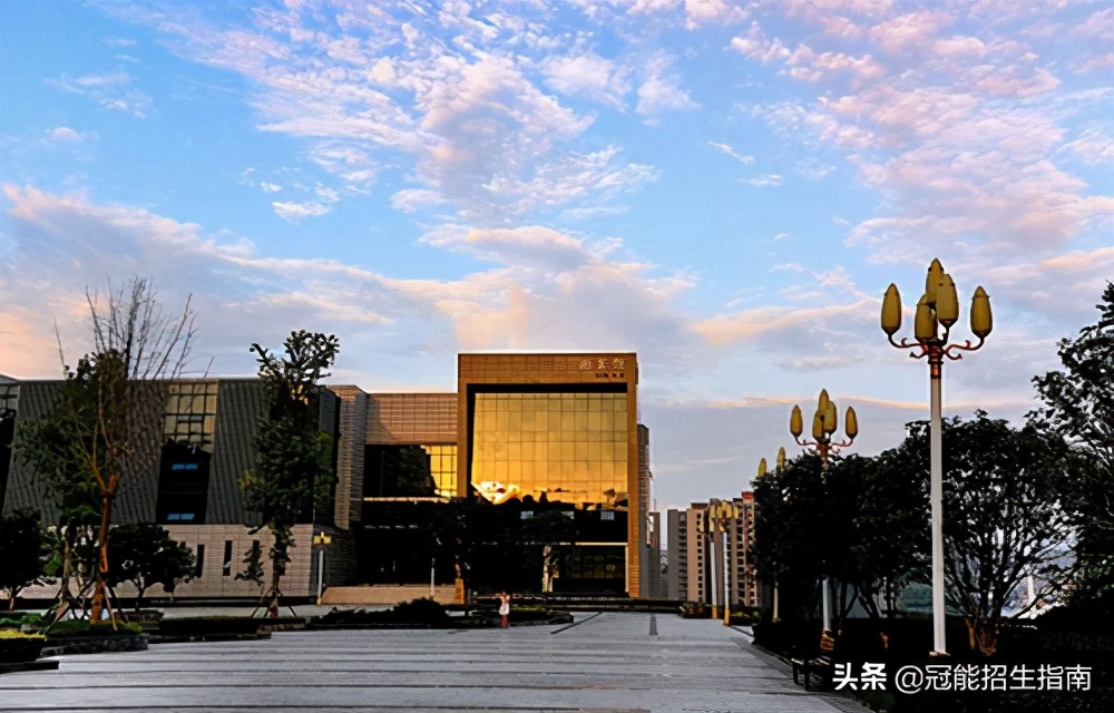 成都哪个学校有口腔医学技术,成都口腔医学技术大专学校有哪些