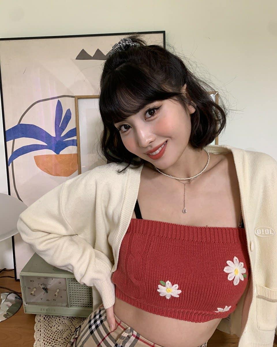 自然卷头发拉直短发造型,自然卷又蓬身体瘦要剪哪款短发