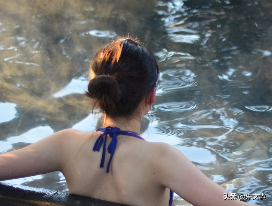 武威温泉度假村在啥地方,在冰天雪地里泡一场温泉