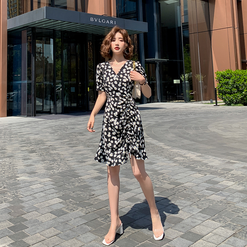 海淘小黑裙推荐,值得买的小黑裙