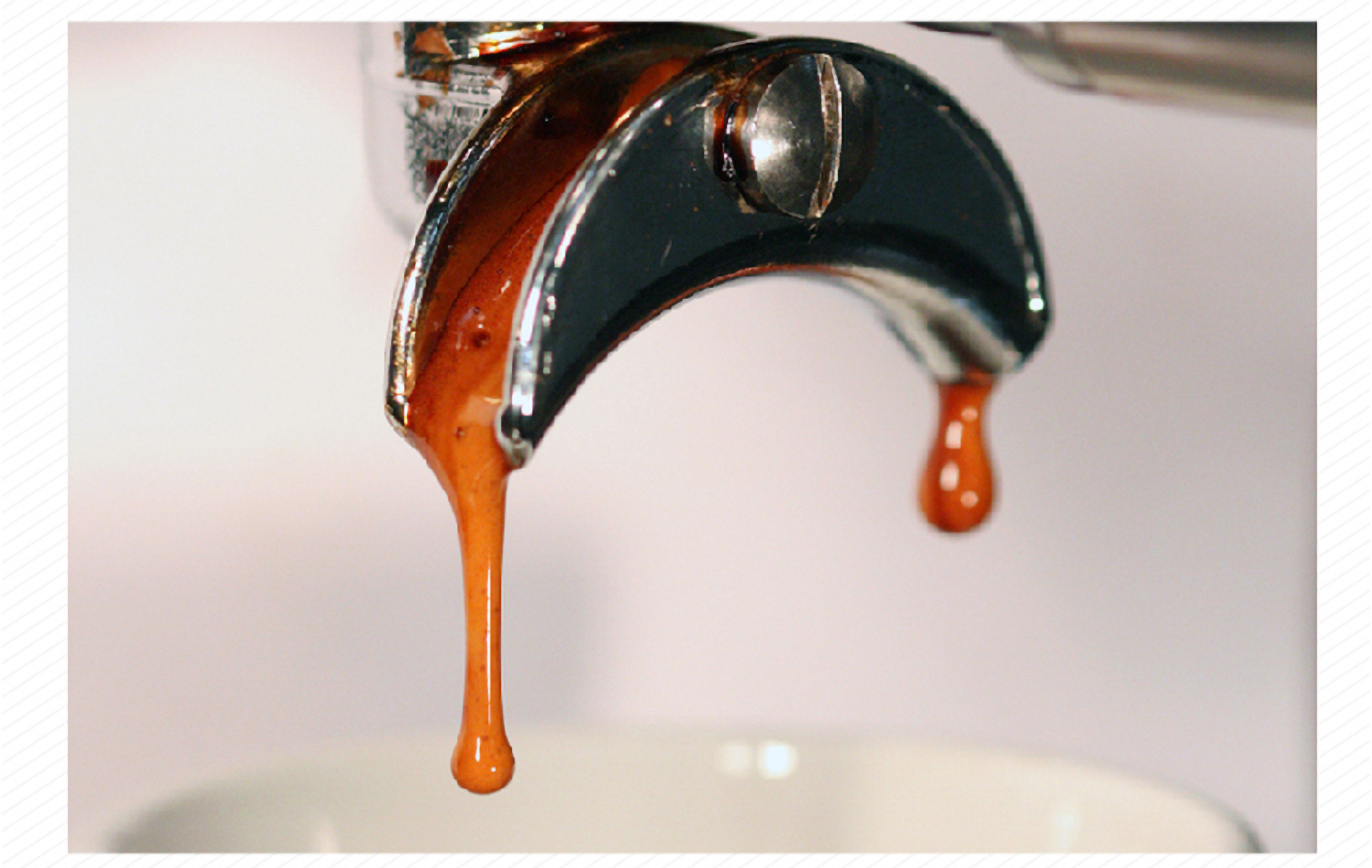 咖啡拉花用什么奶可以拉花,咖啡拉花怎么拿拉花杠