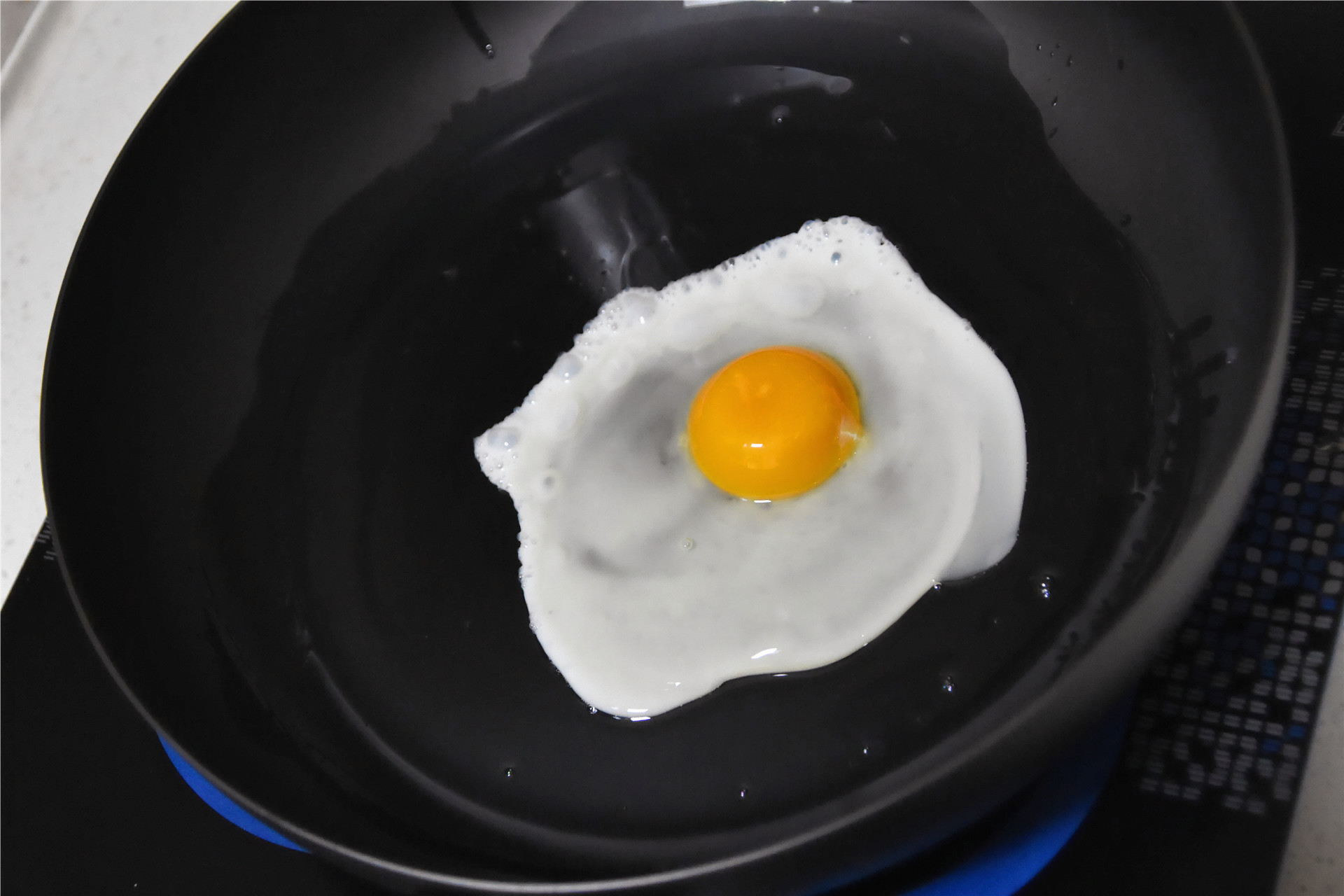 买煎锅还是奶锅实用点好,小米饭锅推荐最新款