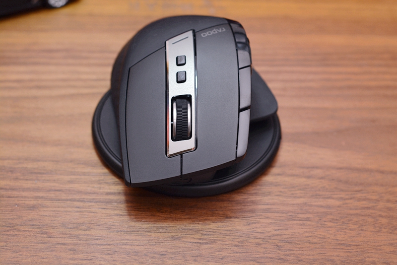 雷柏mt750是什么接口,雷柏mt750l鼠标更换电池教程