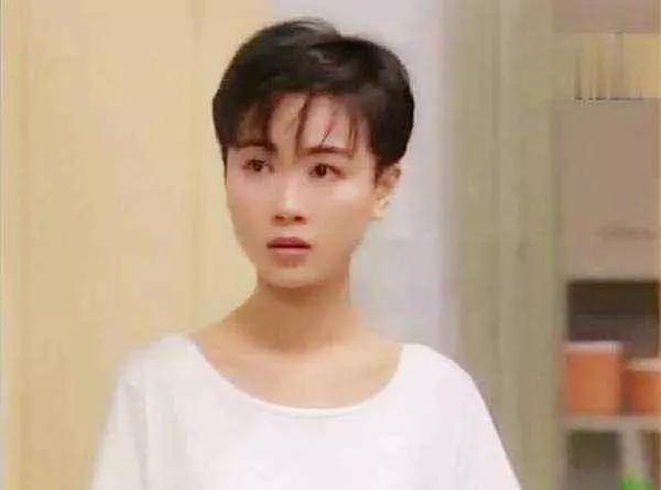 有种整容叫整牙,适合整容脸的短发