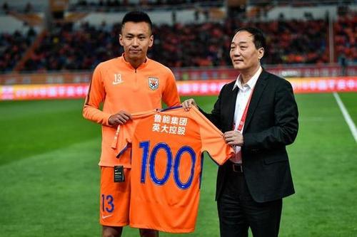 张弛断腿瞬间,张弛断腿归来视频