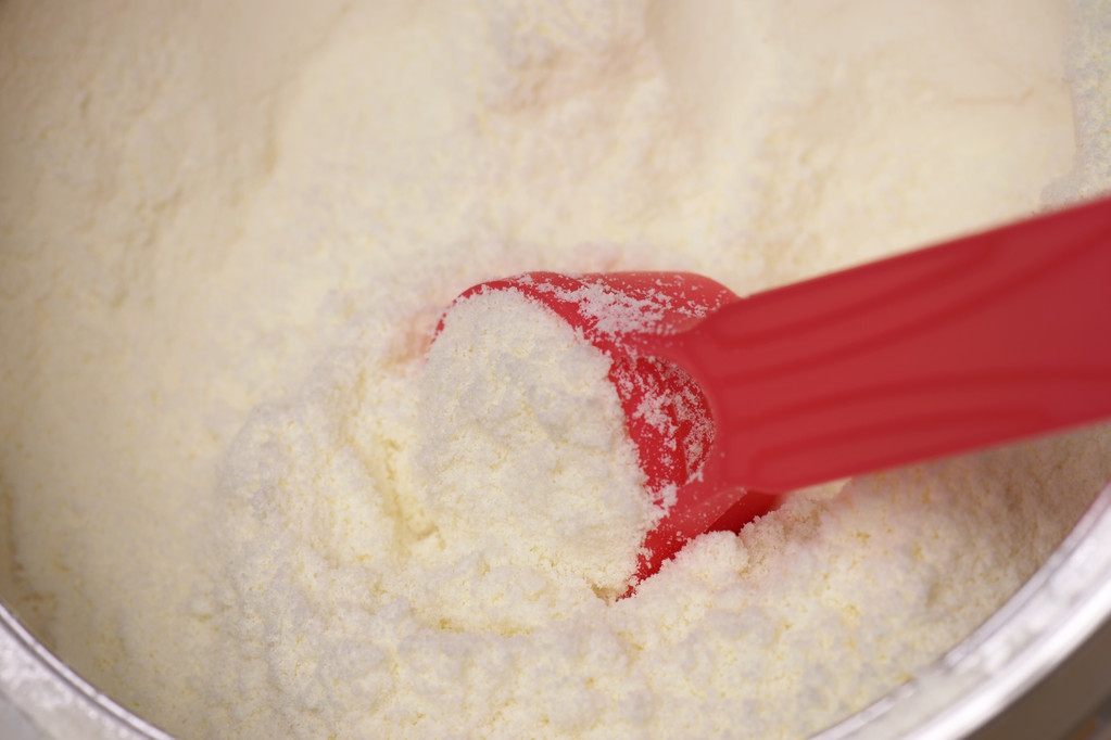 辨别奶粉真假，掌握这几个字就够了