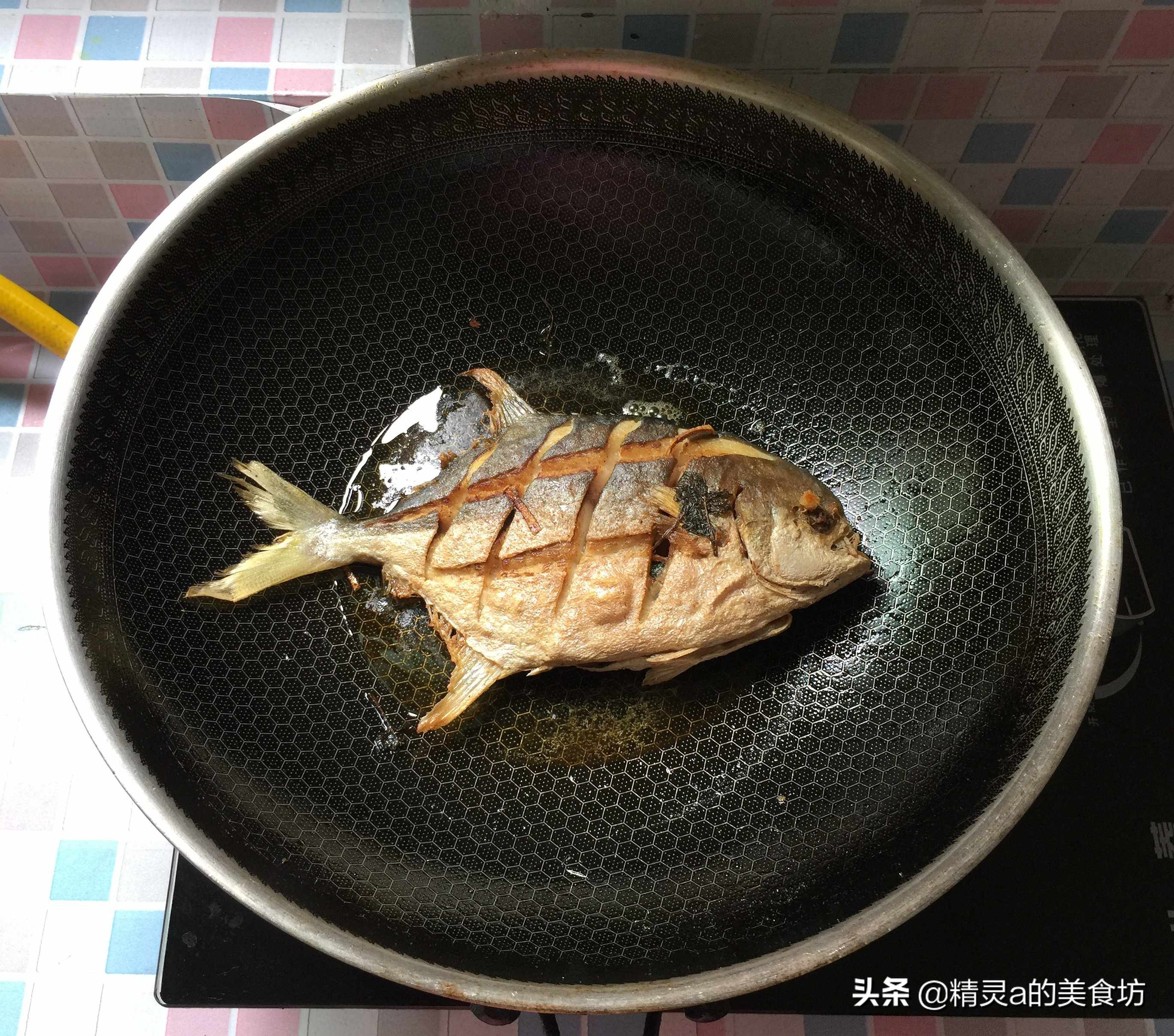 鲳鱼这么烧绝对够味简单又快捷,鲳鱼怎么煎好吃又不粘锅