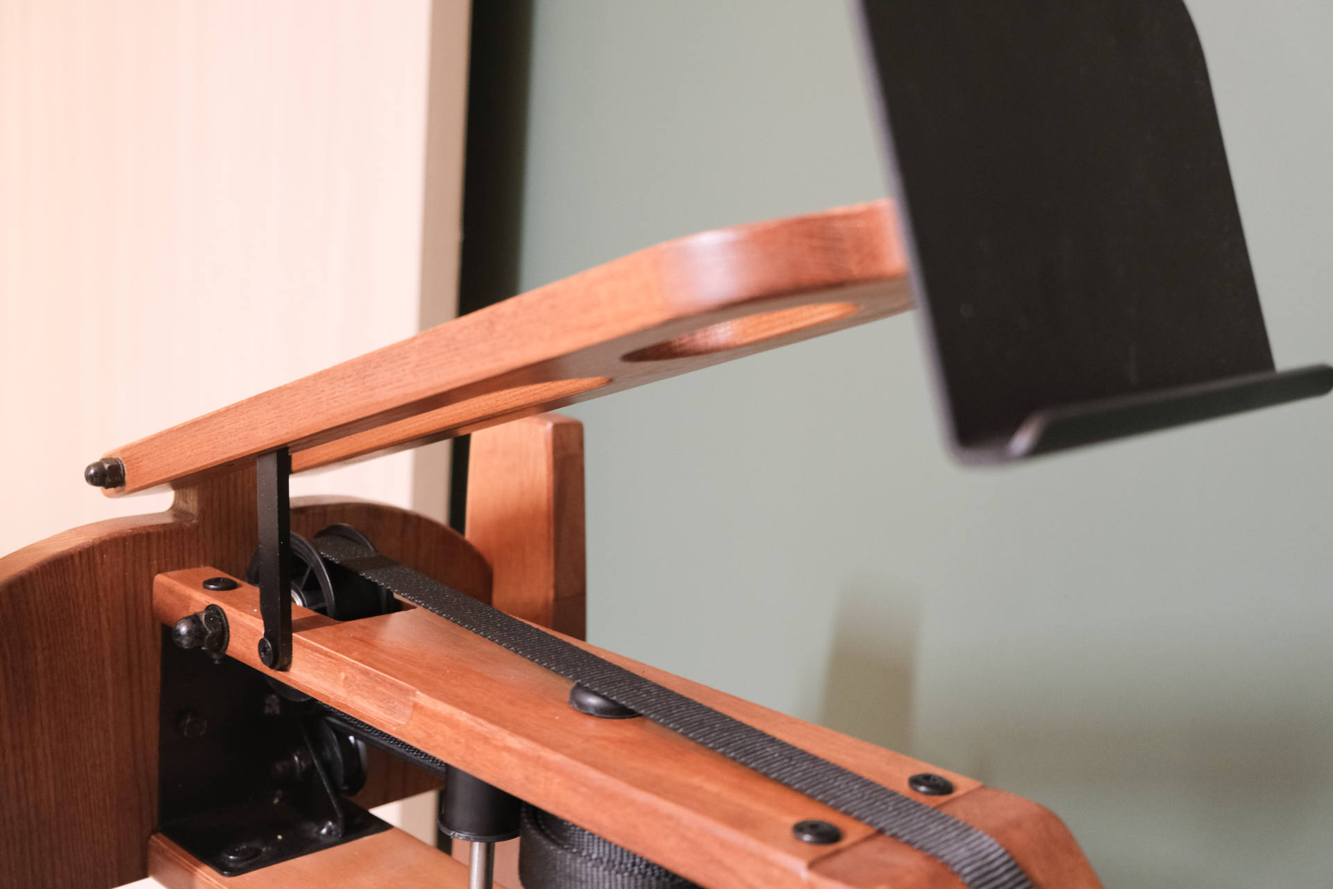 后悔了!后悔刚买划船机!讲讲我一段时间的划船机体验