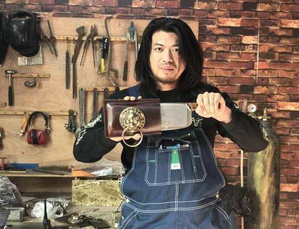 黄渤发明ufo只为见心上人一面,黄渤造ufo