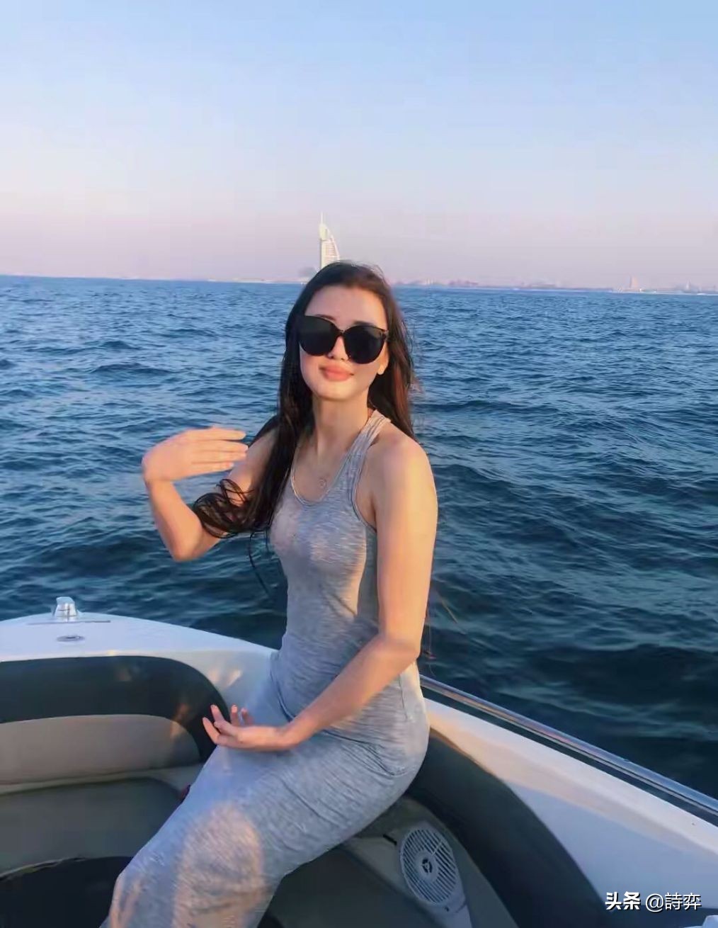 排球女生腿长,排球美少女