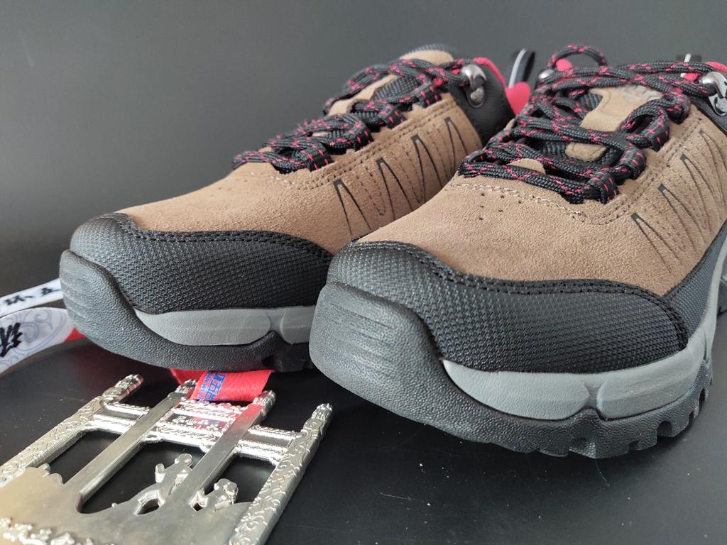 图途绿巨人鞋,轻便且防水的5款大牌男士登山鞋