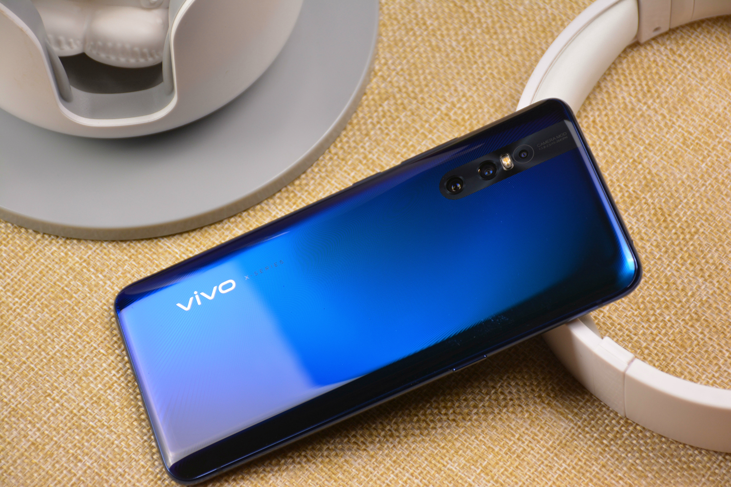 vivox27骁龙710游戏测评,vivox27有什么亮点