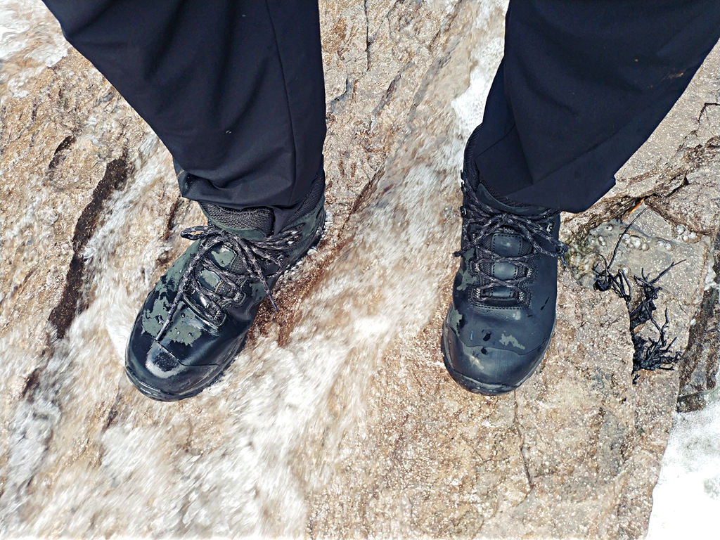 遨游仕登山鞋测评,遨游仕T1全地形鞋