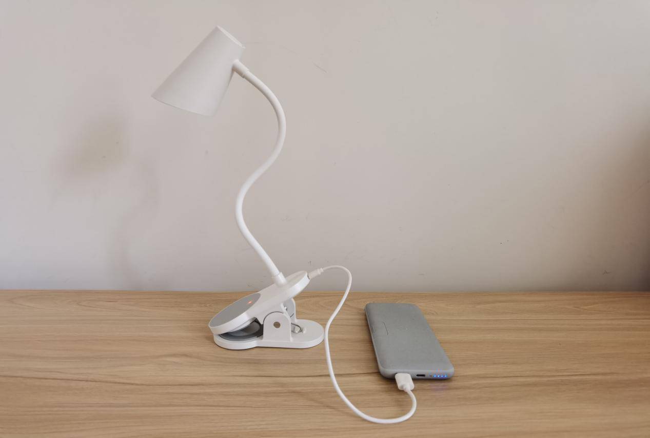 宜美小夜灯款式多样,宜美led护眼台灯