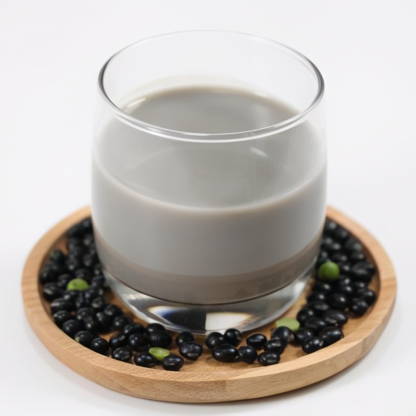 冬日第一杯咖啡暖心,冬日饭前一碗鲫鱼汤贴心又暖胃