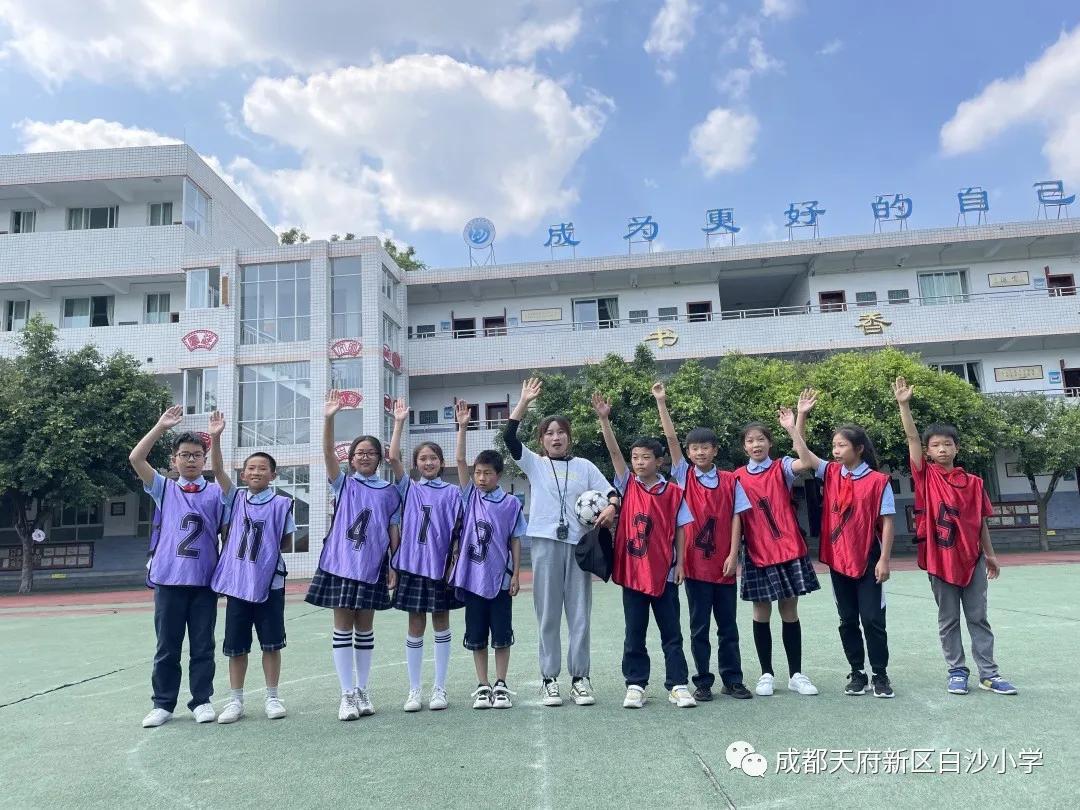 足球转动梦想,足球联赛暨校园足球