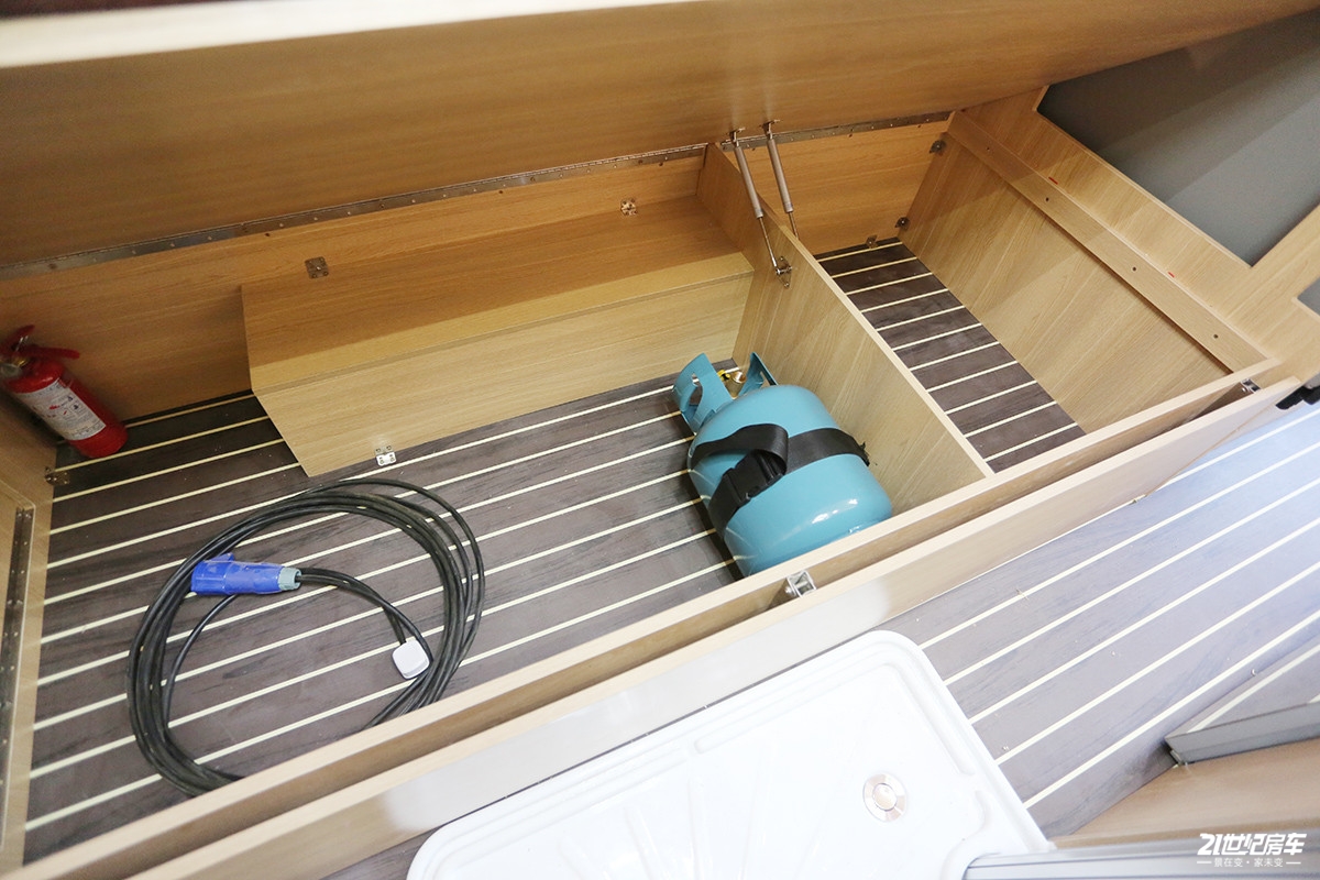 11.98万福田新风景g9房车,13万元左右的b型房车五菱房车