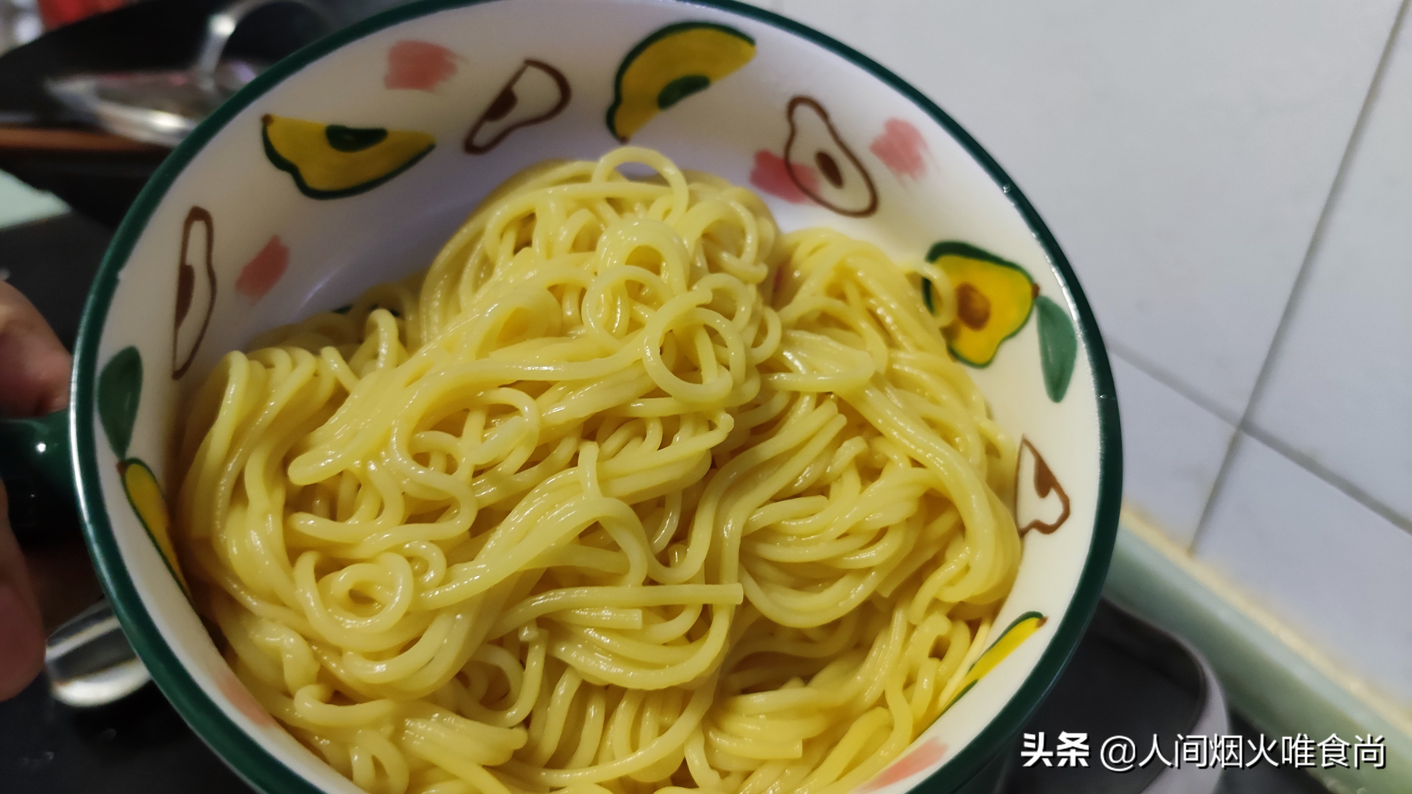 鲜笋炒肉丁,竹笋炒肉丝拌面怎样做才好吃