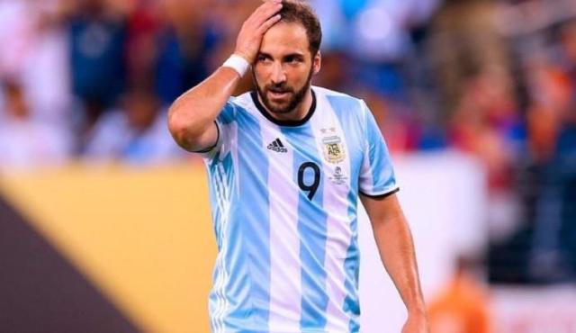 小烟枪：我已经老了，是时候甩开这些锅了