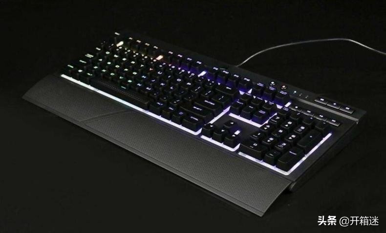 游戏键盘选青轴茶轴黑轴,樱桃键盘青轴红轴黑轴选哪个合适