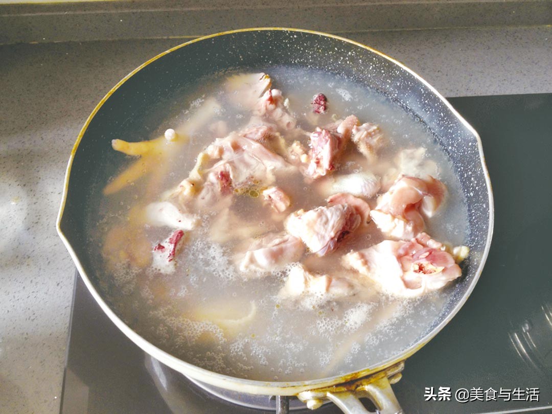 地道鲜鸡汤火锅,广东清汤鸡火锅用什么鸡最好