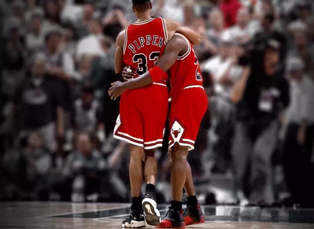 aj12冷门好看配色,aj12季后赛配色