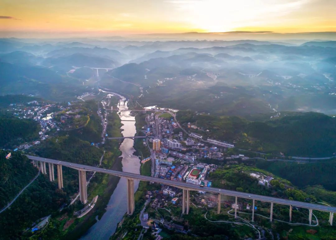 贵州速度，蔚为大观