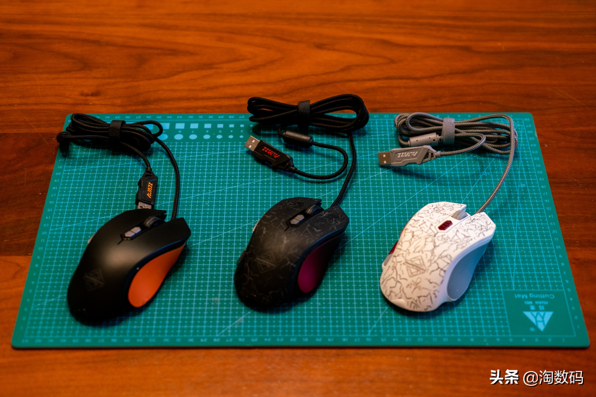 仅¥69元:PUBG固件级优化+1680万色RGB灯效+9键多模+赛车设计感