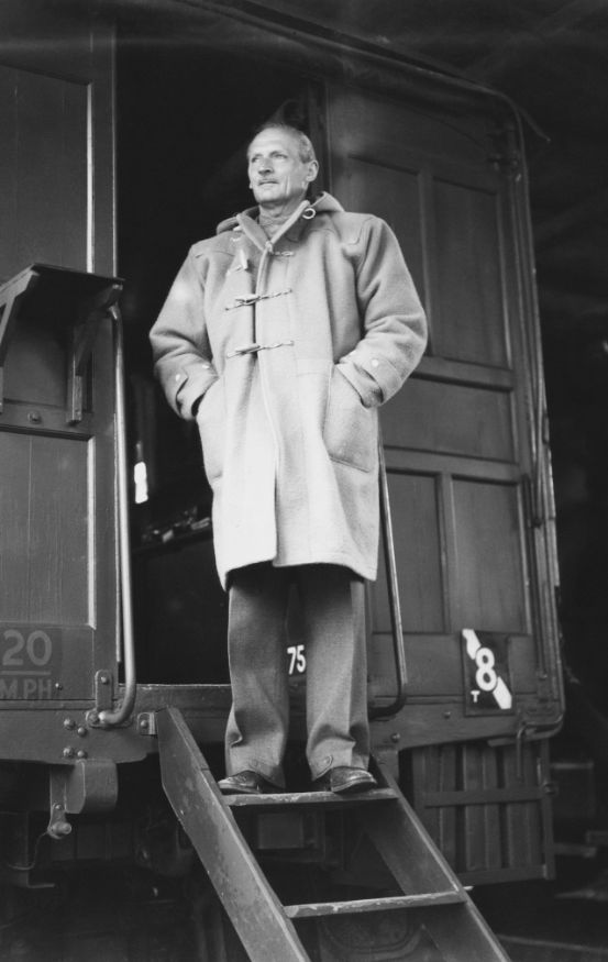 自带“减龄属性”的DuffelCoat,让不少男人找到第二春