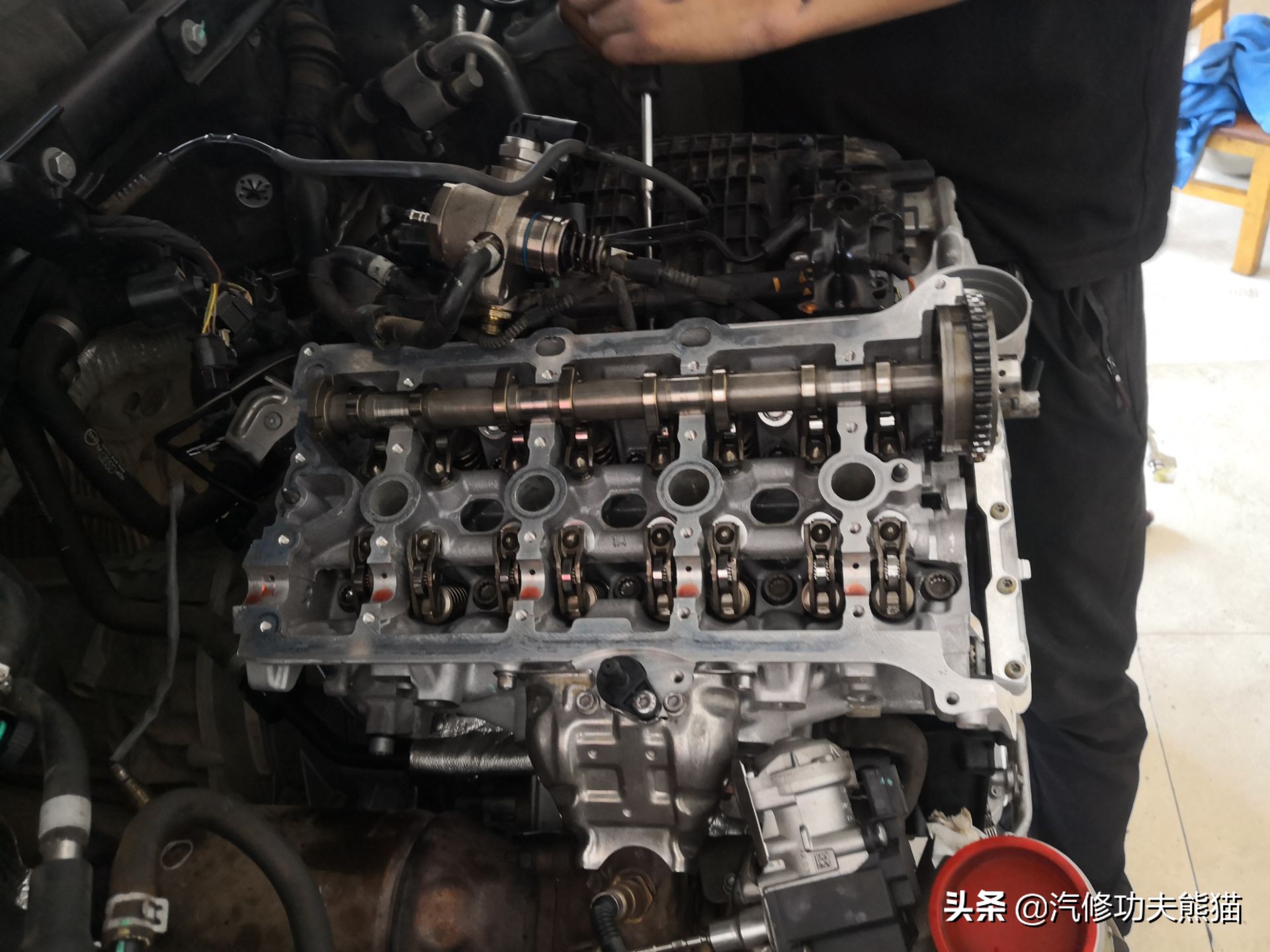 如何检测奥迪三代ea888是否烧机油,大众三代ea888发动机机油灯报警