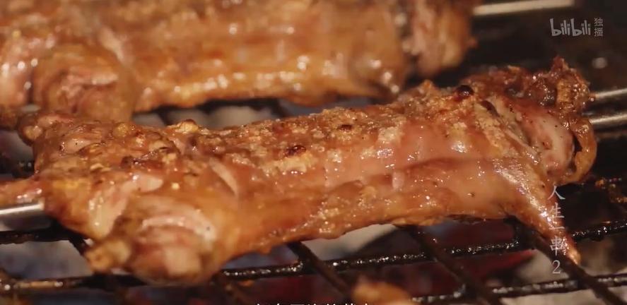 第一集豆瓣就给9.8分,豆瓣评分8.5一集就上头