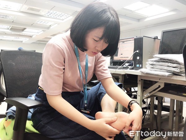 按摩脚底反射区对五脏有什么治疗,按摩脚底眼睛反射区有什么效果