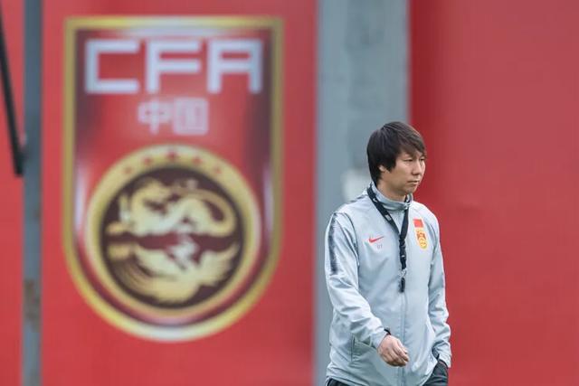 国足待遇又升级！世预赛不仅包机还计划包下航段，网友：争口气吧