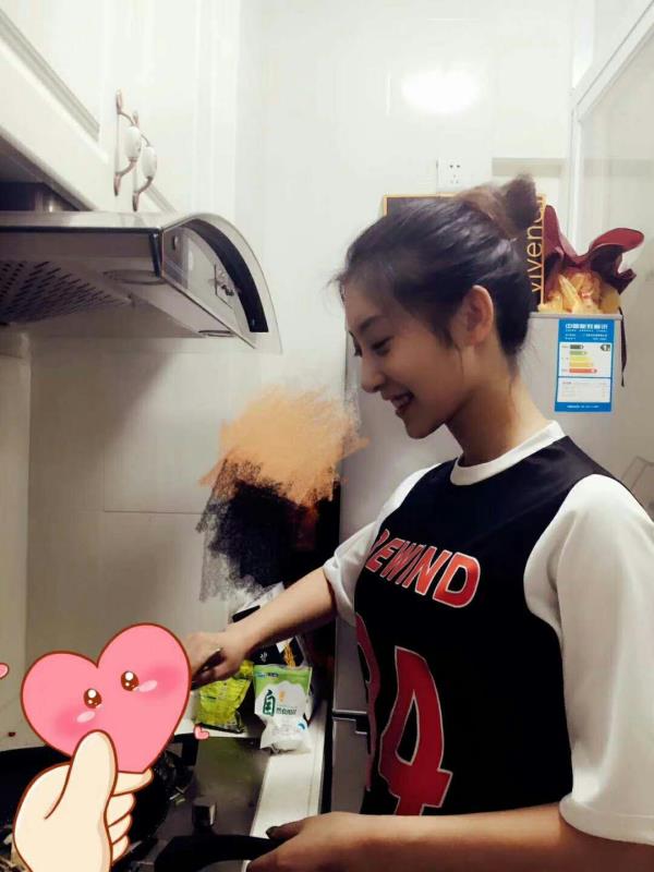 一个平凡的家庭完整版,一个平凡家庭