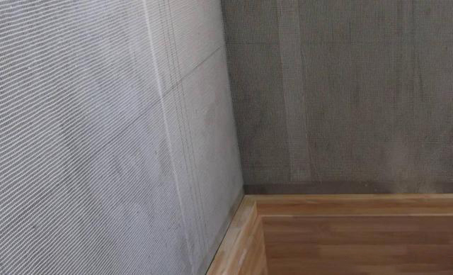 墙面潮湿起皮发霉是什么原因,装修后墙面起皮