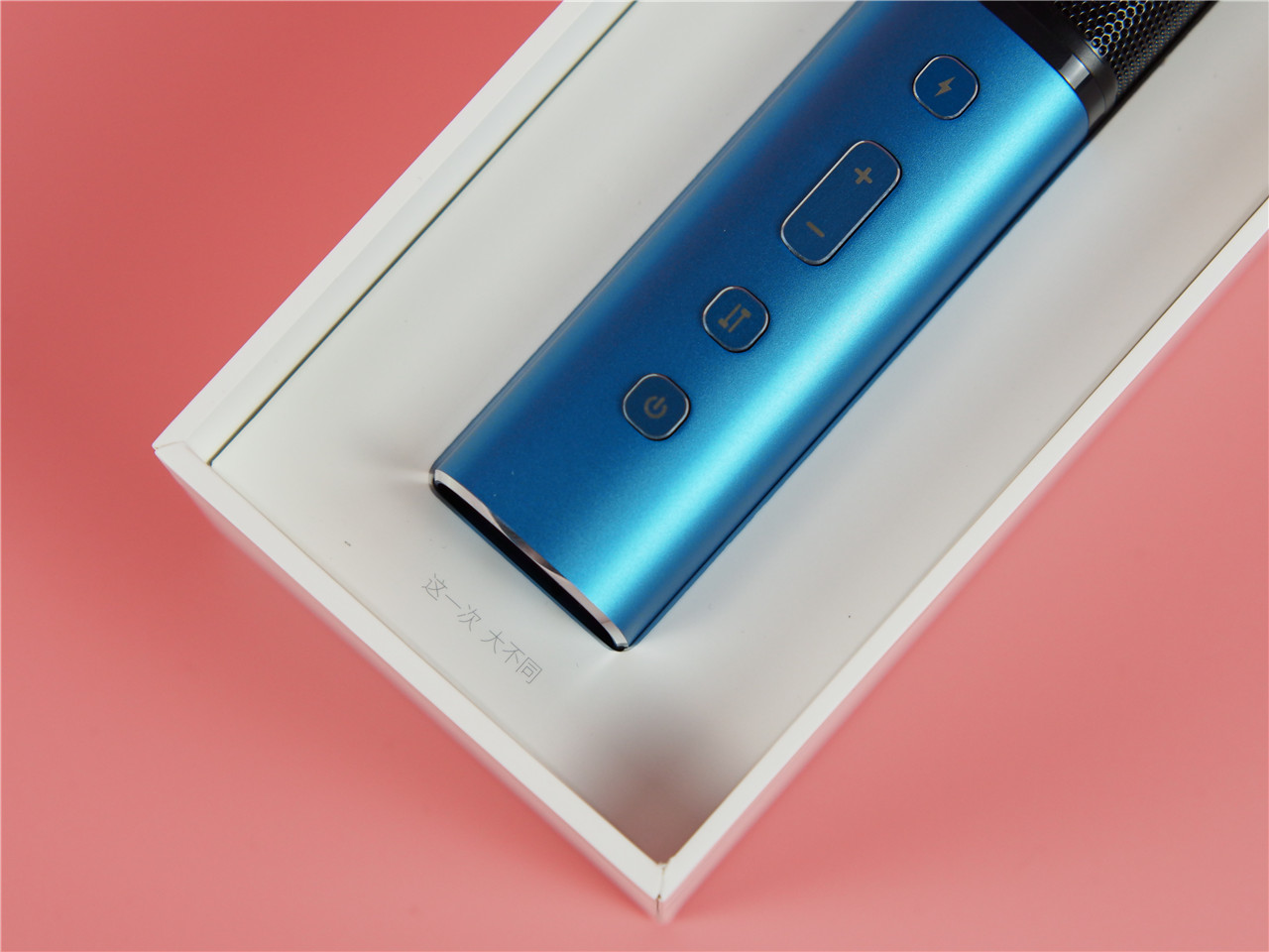 唱吧麦克风aqua锦鲤版使用方法,唱吧q3麦克风怎么调节音效