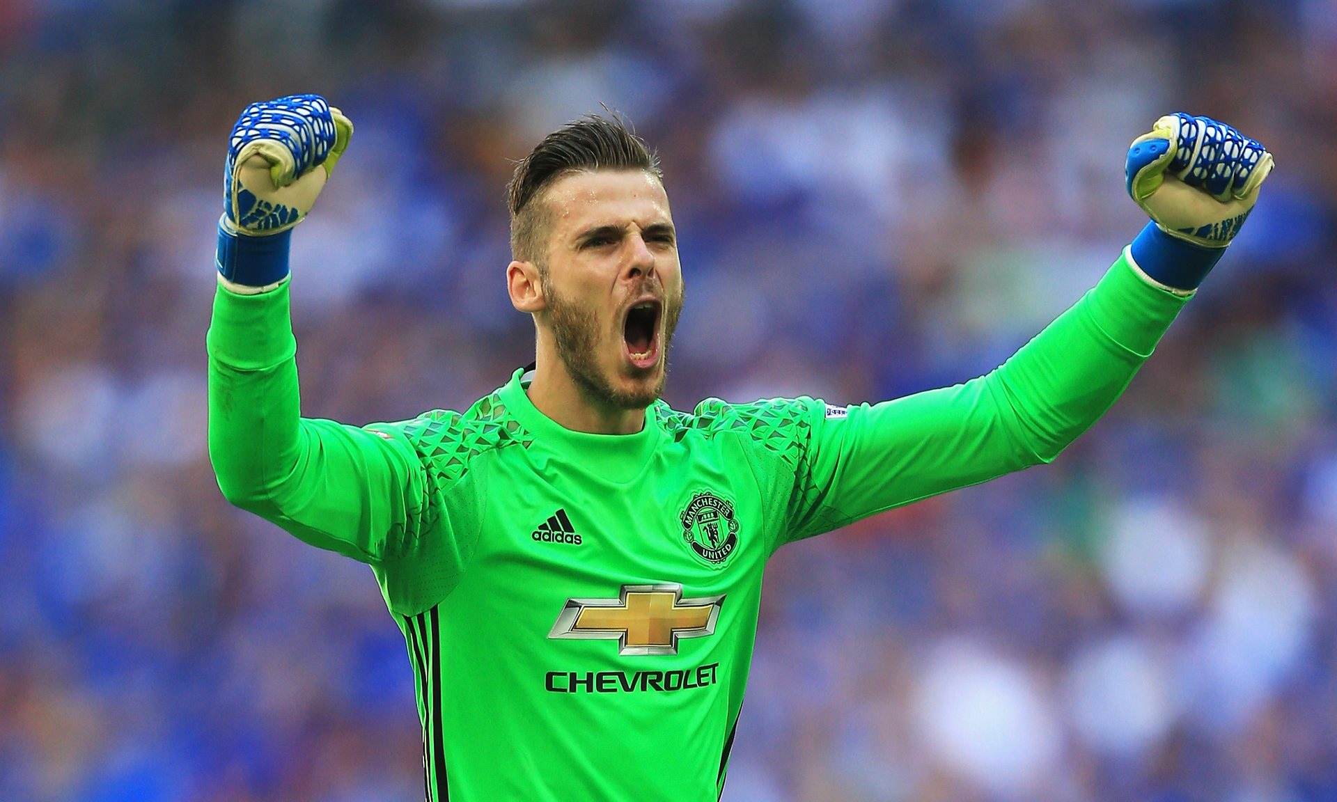 索帅上任却惹队内续约纷争？两位大佬纷纷闹事！球迷：全赖桑切斯