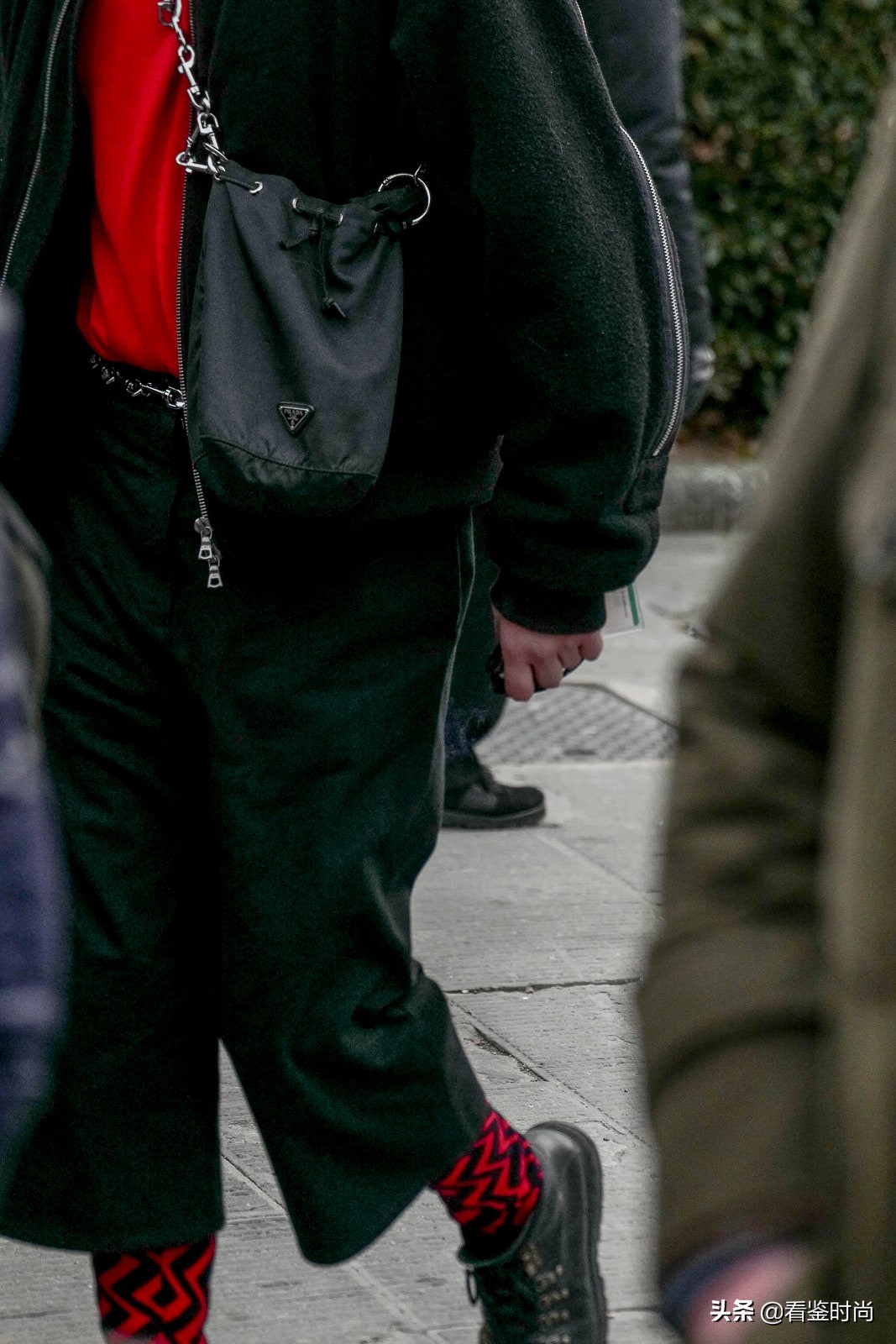 男人的包袋太单调？那一定是你有误会，它比你想象的要丰富